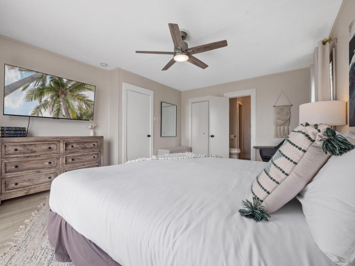 Stunning Oceanfront - Massive Patio, Hot Tub, Parking, Pet Friendly & Views! Villa San Diego