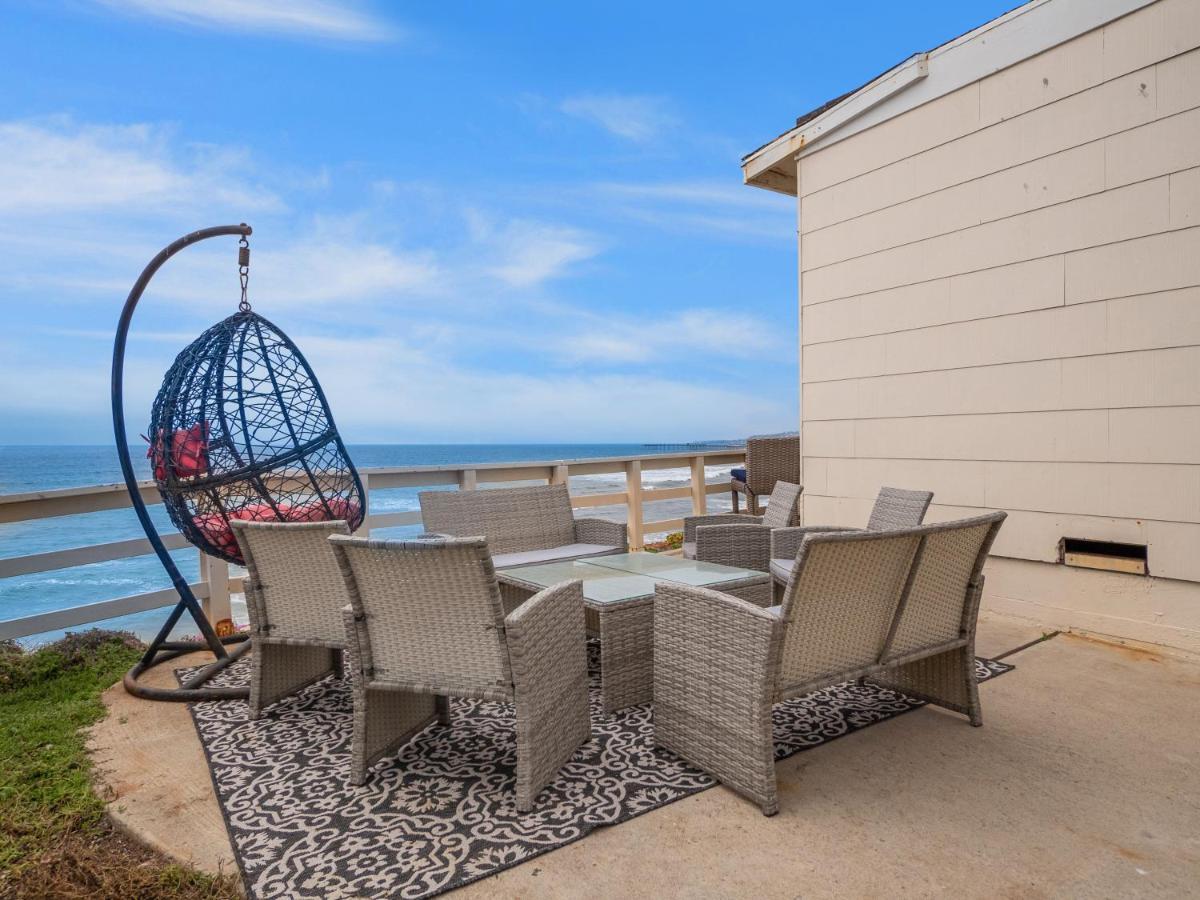 Stunning Oceanfront - Massive Patio, Hot Tub, Parking, Pet Friendly & Views! * San Diego