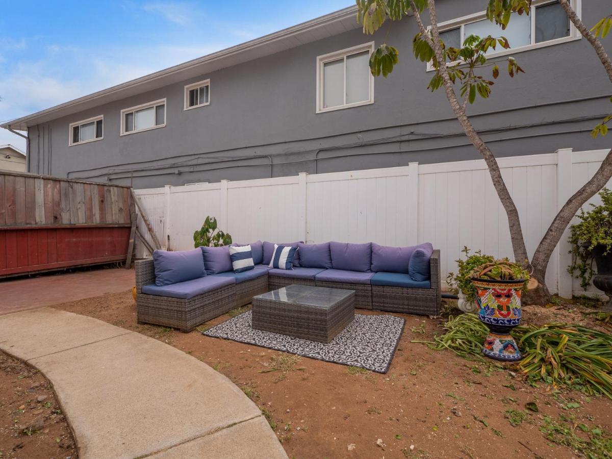 Villa Stunning Oceanfront - Massive Patio, Hot Tub, Parking, Pet Friendly & Views! San Diego