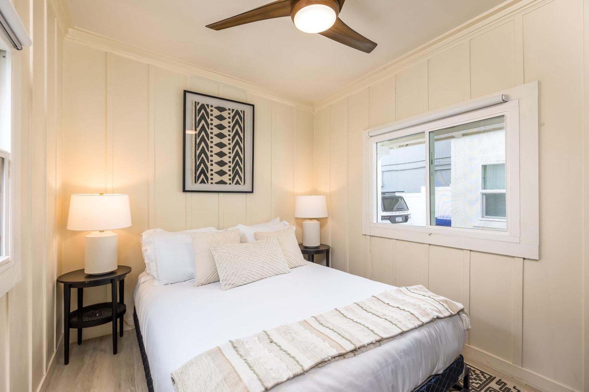 Stunning Oceanfront - Massive Patio, Hot Tub, Parking, Pet Friendly & Views!