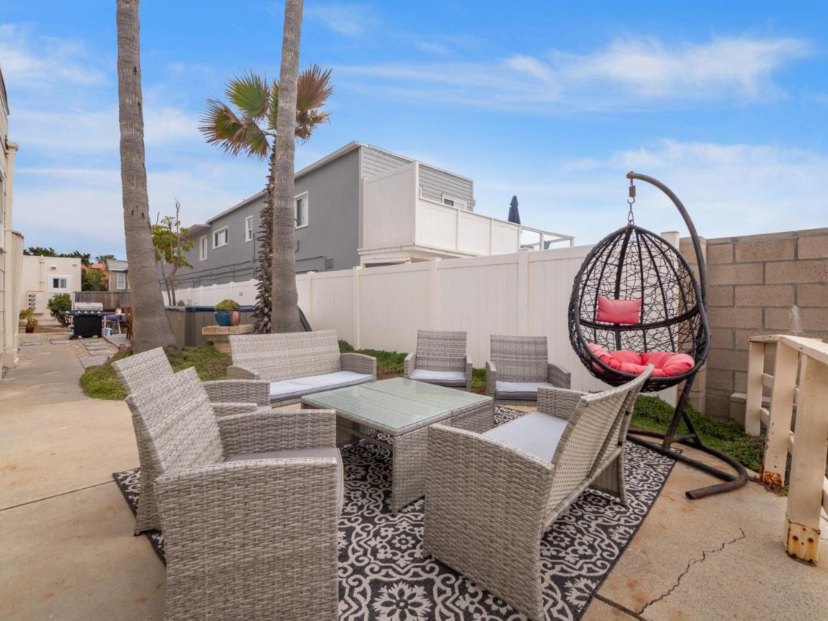 Villa Stunning Oceanfront - Massive Patio, Hot Tub, Parking, Pet Friendly & Views! *