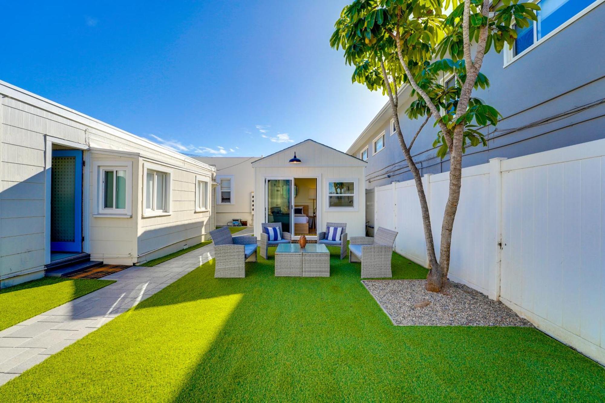 Stunning Oceanfront - Massive Patio, Hot Tub, Parking, Pet Friendly & Views! Villa San Diego